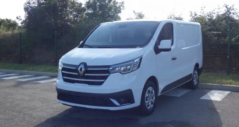 Photo 1 : Renault Trafic 2024 Diesel