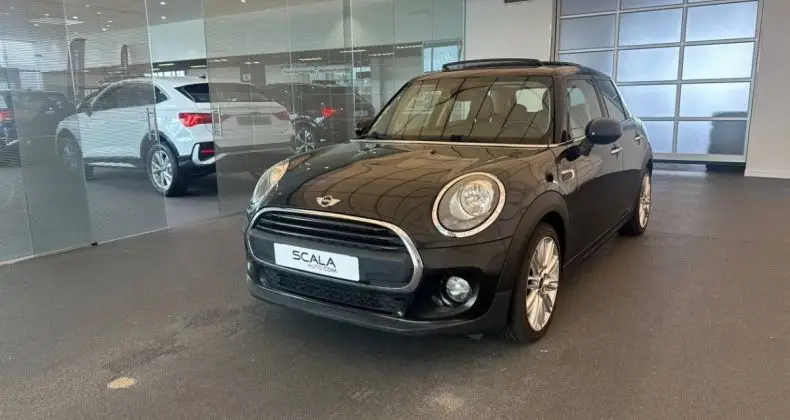 Photo 1 : Mini One 2017 Diesel