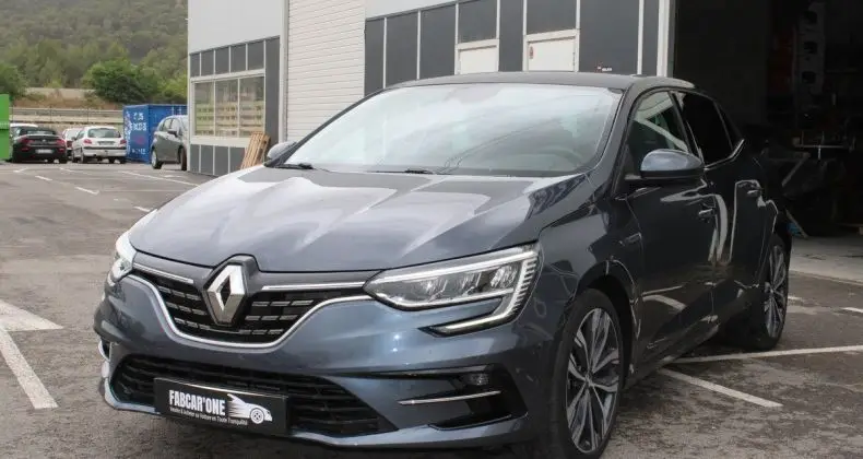 Photo 1 : Renault Megane 2021 Essence