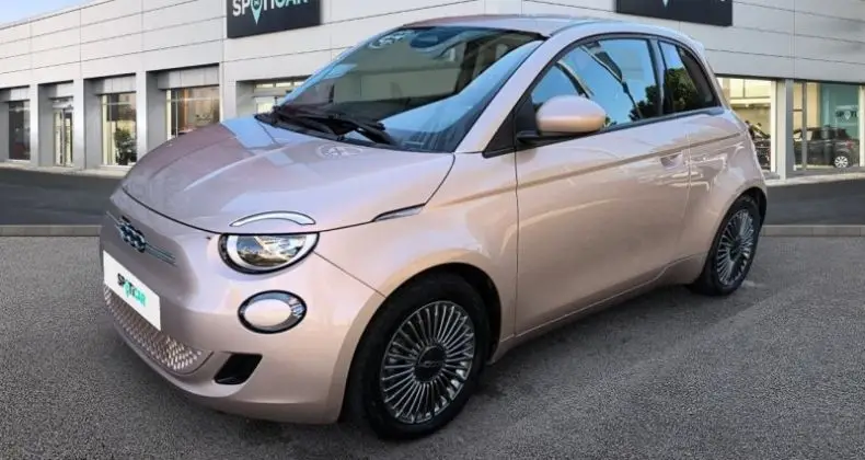 Photo 1 : Fiat 500 2022 Électrique