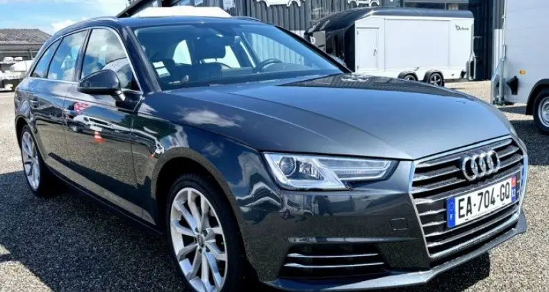 Photo 1 : Audi A4 2016 Diesel