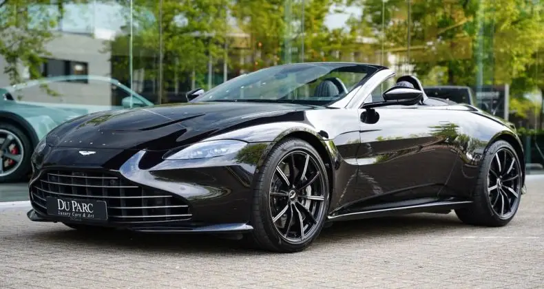 Photo 1 : Aston Martin V8 2021 Essence