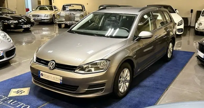 Photo 1 : Volkswagen Golf 2015 Essence