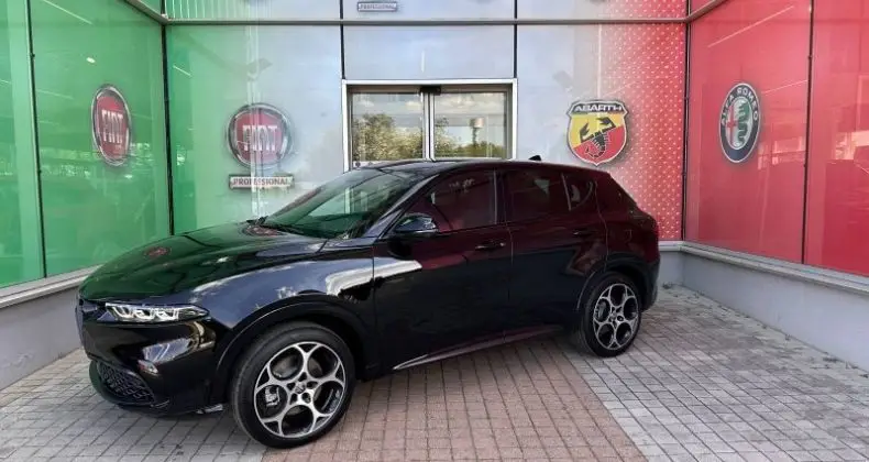 Photo 1 : Alfa Romeo Tonale 2024 Hybride