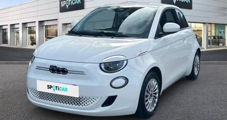 Photo 1 : Fiat 500 2022 Électrique