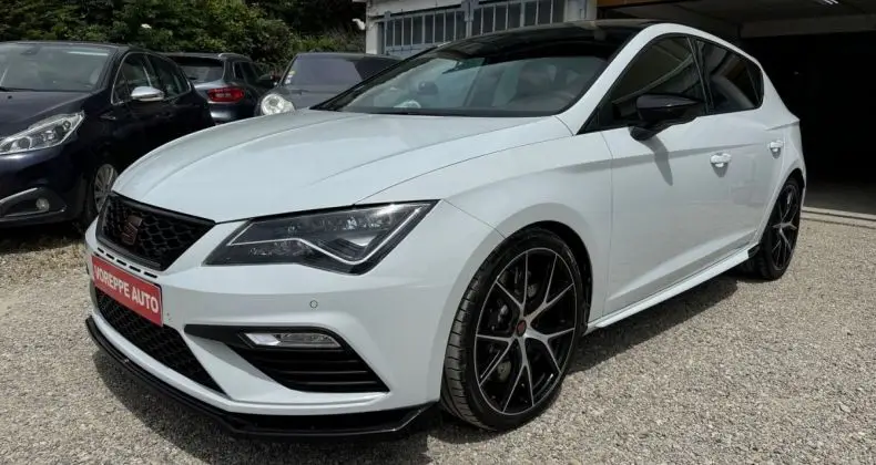 Photo 1 : Seat Leon 2019 Essence