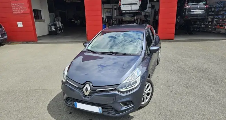 Photo 1 : Renault Clio 2016 Petrol