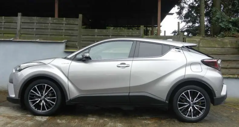 Photo 1 : Toyota C-hr 2017 Hybrid