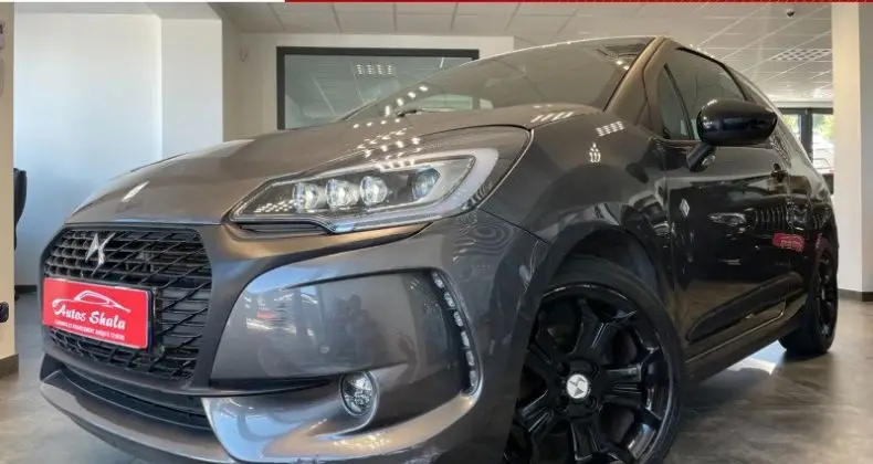 Photo 1 : Ds Automobiles Ds3 2018 Petrol