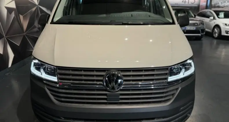 Photo 1 : Volkswagen Transporter 2023 Diesel