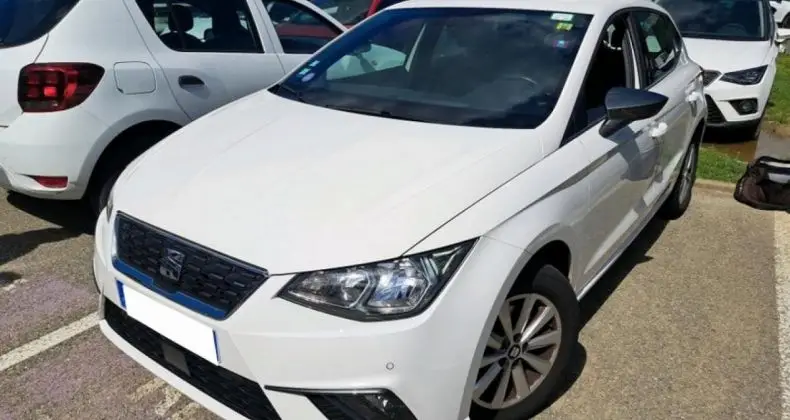 Photo 1 : Seat Ibiza 2019 Essence