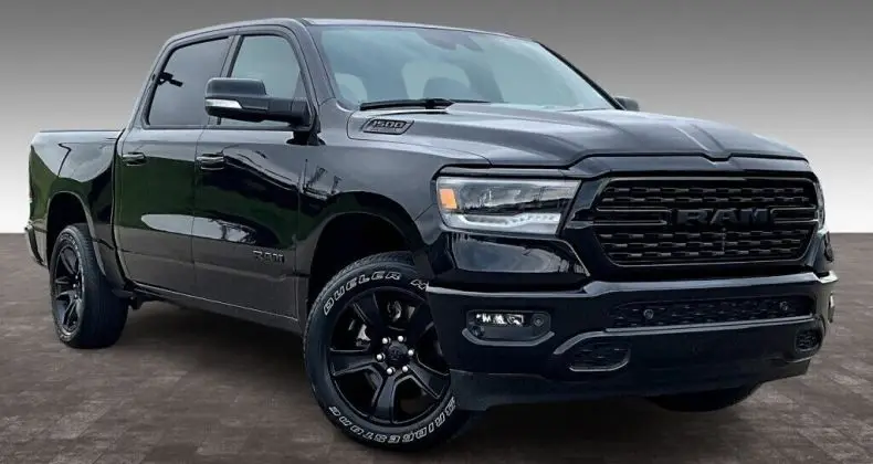 Photo 1 : Dodge Ram 2022 Petrol