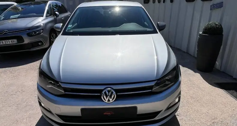 Photo 1 : Volkswagen Polo 2019 Essence