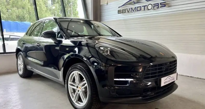 Photo 1 : Porsche Macan 2019 Essence