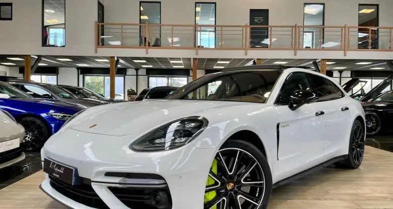 Photo 1 : Porsche Panamera 2019 Hybrid