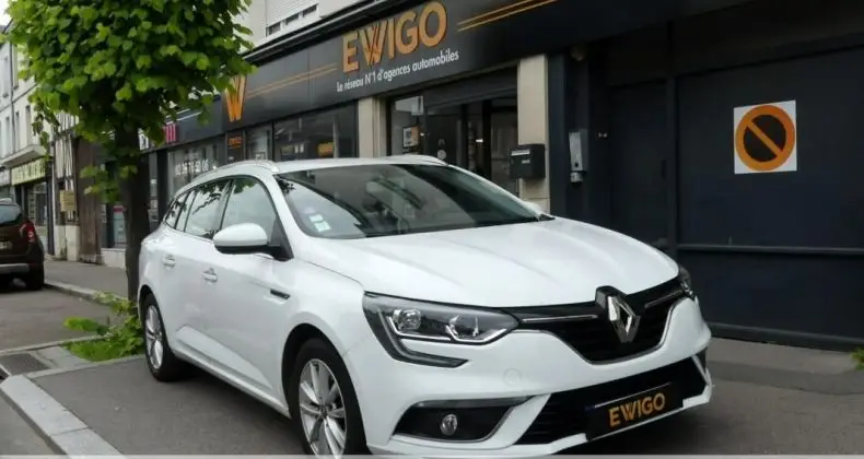 Photo 1 : Renault Megane 2018 Petrol