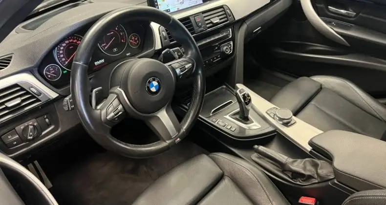 Photo 1 : Bmw Serie 3 2018 Diesel