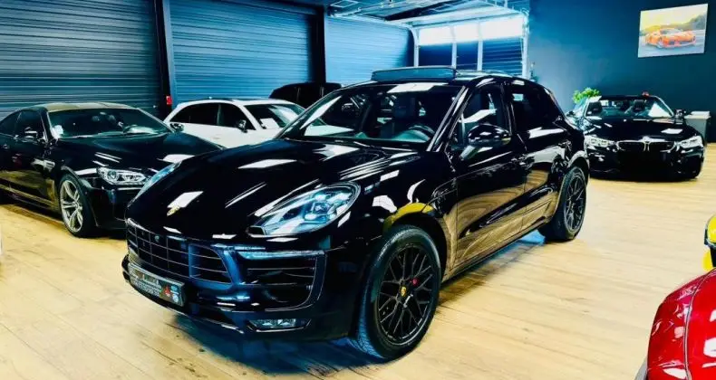 Photo 1 : Porsche Macan 2016 Essence