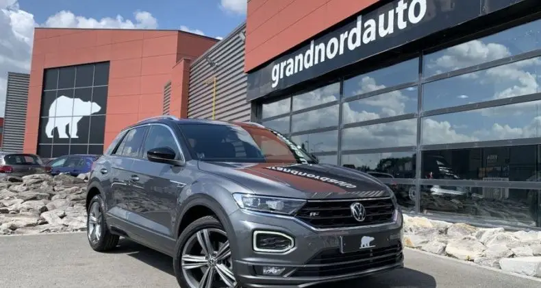 Photo 1 : Volkswagen T-roc 2021 Essence