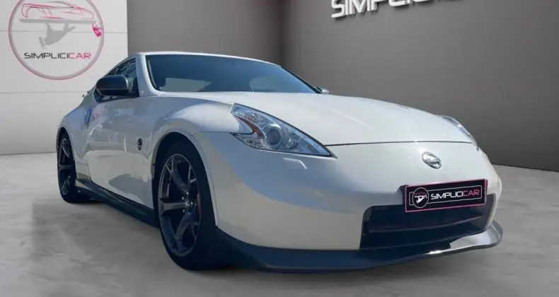 Photo 1 : Nissan 370z 2014 Petrol