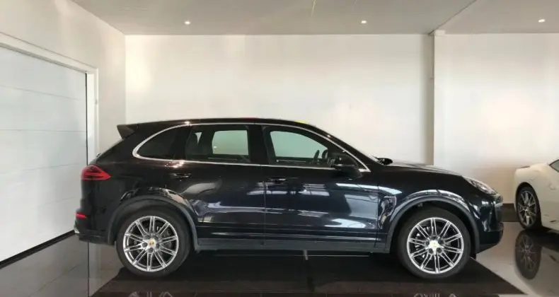 Photo 1 : Porsche Cayenne 2014 Diesel