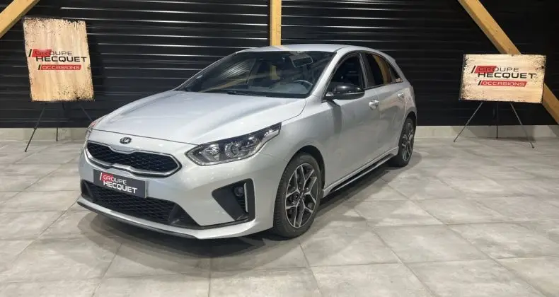 Photo 1 : Kia Ceed 2021 Petrol