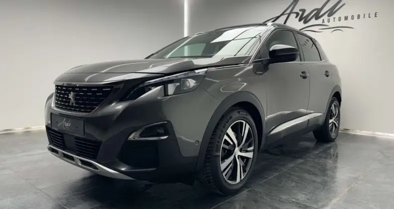 Photo 1 : Peugeot 3008 2018 Essence