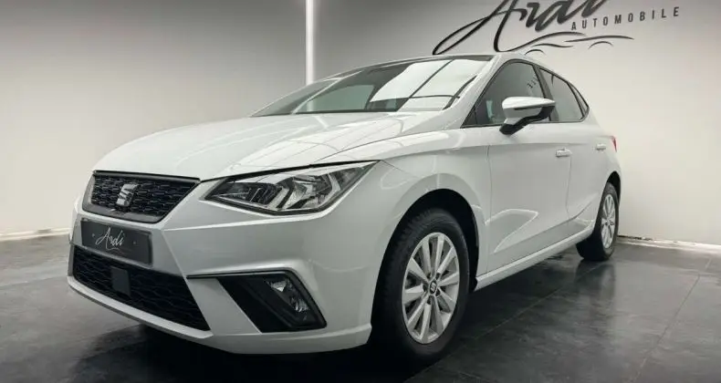 Photo 1 : Seat Ibiza 2021 Petrol