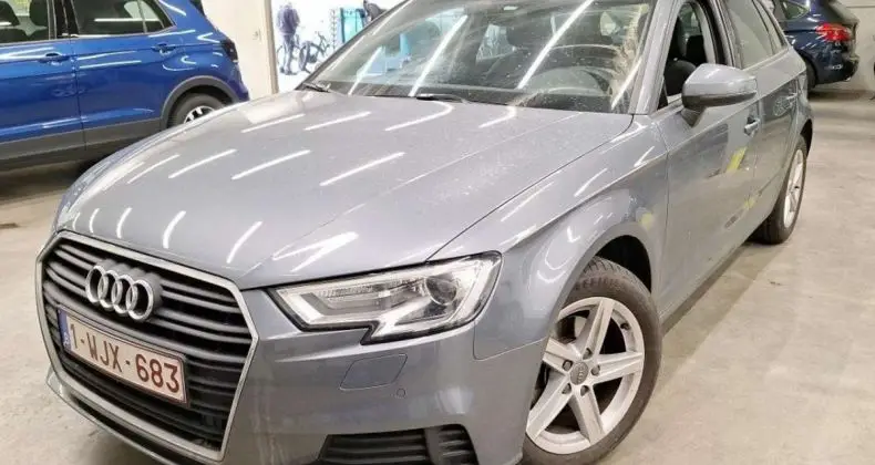 Photo 1 : Audi A3 2019 Essence