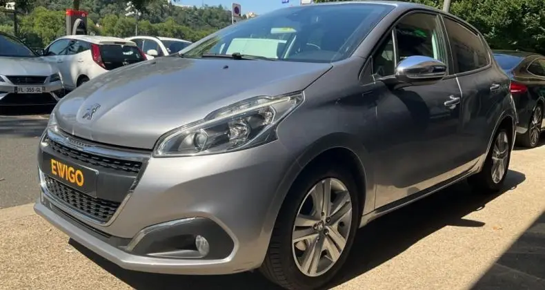 Photo 1 : Peugeot 208 2019 Essence