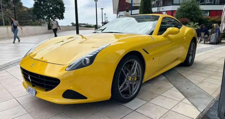 Photo 1 : Ferrari California 2015 Petrol