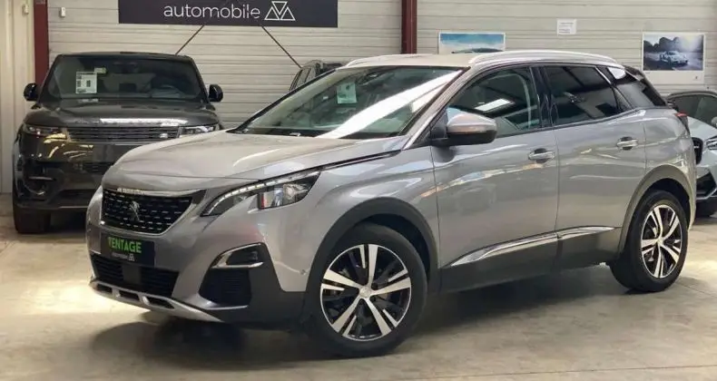 Photo 1 : Peugeot 3008 2018 Diesel