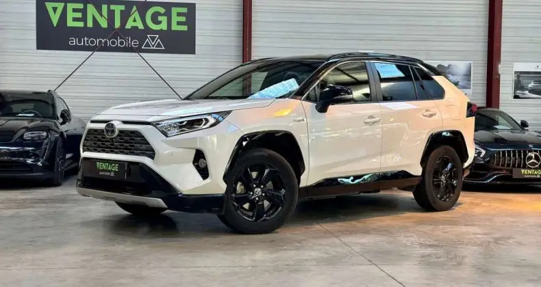 Photo 1 : Toyota Rav4 2020 Hybrid