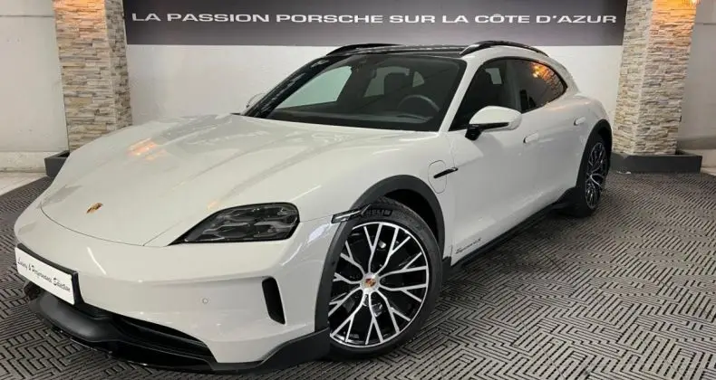 Photo 1 : Porsche Taycan 2024 Électrique