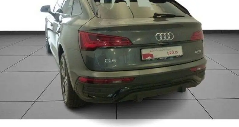 Photo 1 : Audi Q5 2022 Diesel