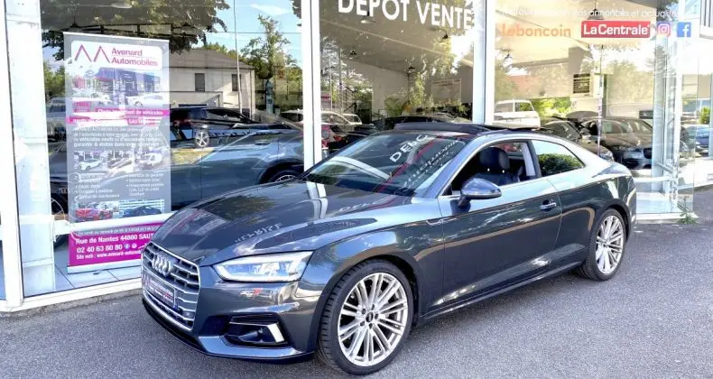 Photo 1 : Audi A5 2017 Diesel