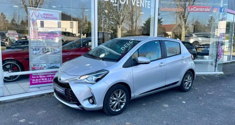 Photo 1 : Toyota Yaris 2019 Hybride