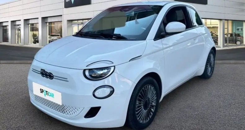 Photo 1 : Fiat 500 2022 Electric