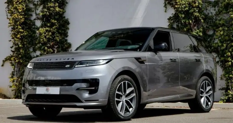 Photo 1 : Land Rover Range Rover Sport 2023 Non renseigné