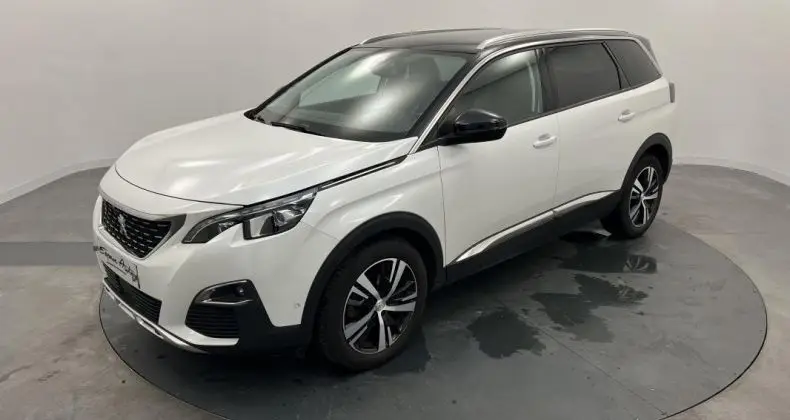 Photo 1 : Peugeot 5008 2019 Diesel