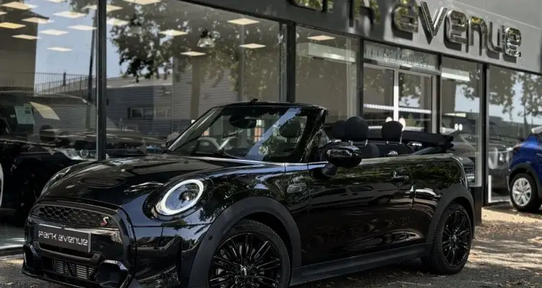 Photo 1 : Mini Cabrio 2023 Petrol