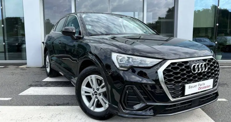 Photo 1 : Audi Q3 2021 Essence