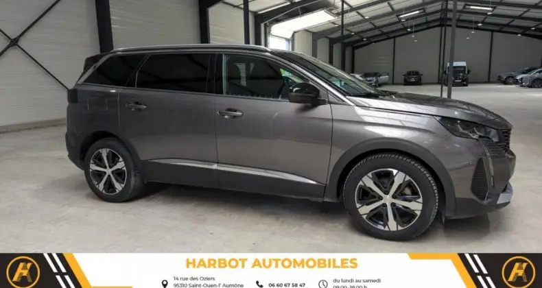 Photo 1 : Peugeot 5008 2023 Diesel