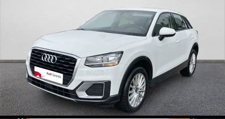 Photo 1 : Audi Q2 2020 Essence