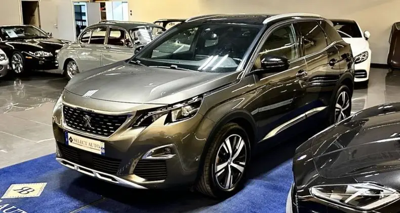 Photo 1 : Peugeot 3008 2017 Diesel