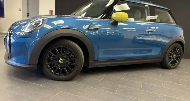 Photo 1 : Mini Cooper 2022 Essence