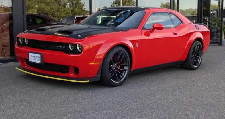 Photo 1 : Dodge Challenger 2019 Petrol