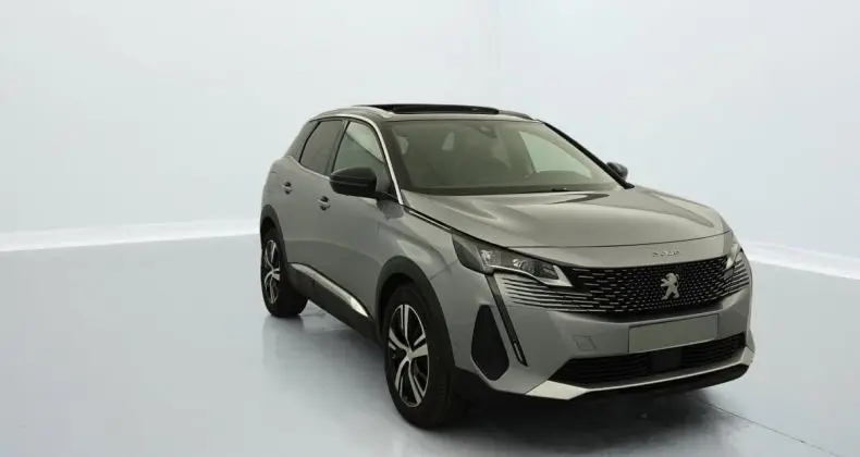 Photo 1 : Peugeot 3008 2023 Petrol