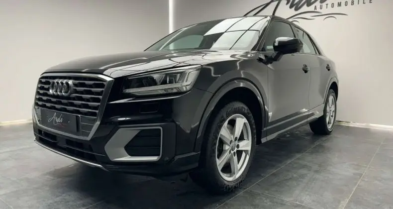 Photo 1 : Audi Q2 2018 Diesel