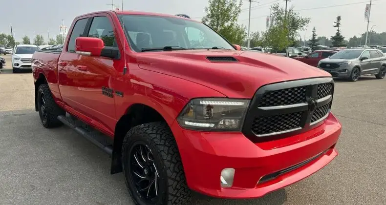 Photo 1 : Dodge Ram 2017 Petrol